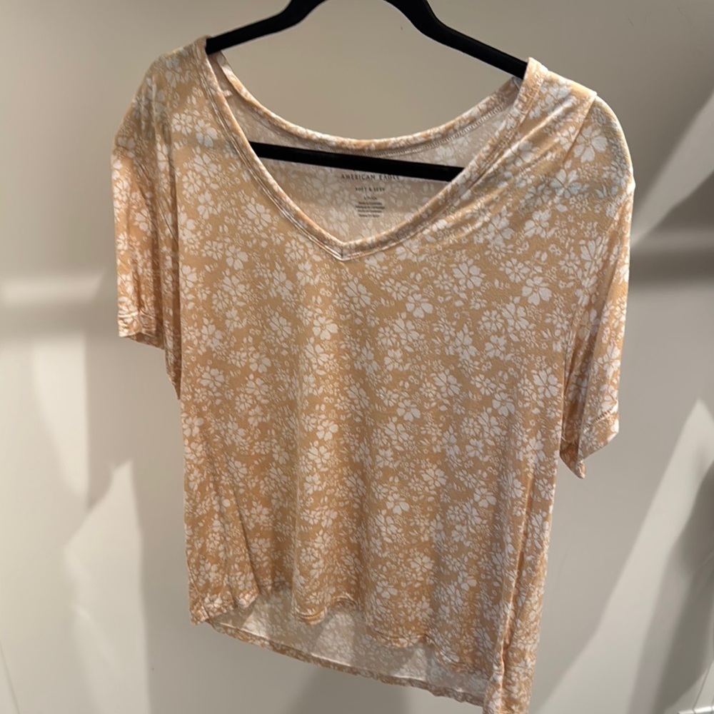 Floral V-Neck Women's Top - Cream